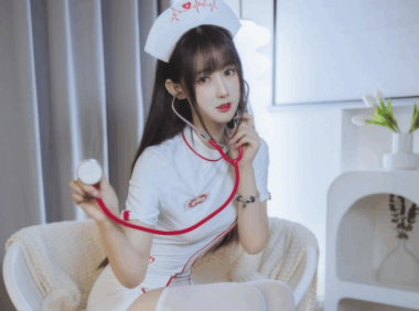 雪晴Astra,化身为二次元的小精灵!——她的Cosplay,让你心动不已!